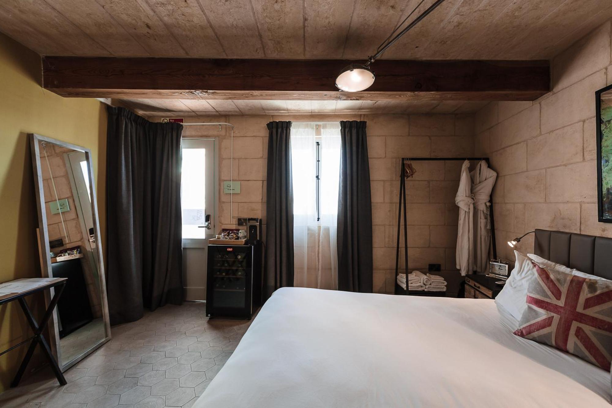ตัลโบต์ แอนด์ บง บูทิก เบด แอนด์ เบรคฟาสต์ Bed & Breakfast Gudja ภายนอก รูปภาพ